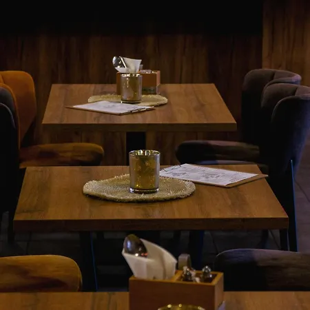 Palazzo * Римавска-Собота